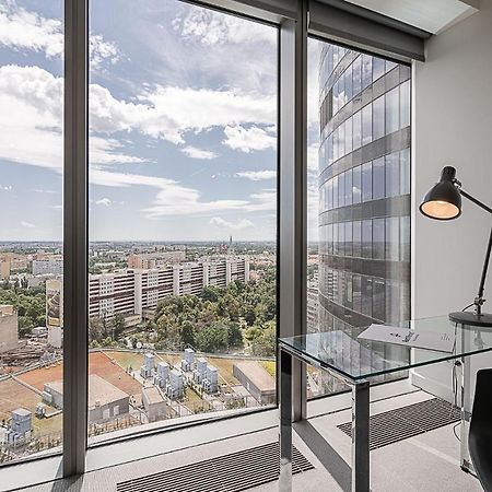 Rentplanet - Apartament Sky Tower 브로츠와프 외부 사진