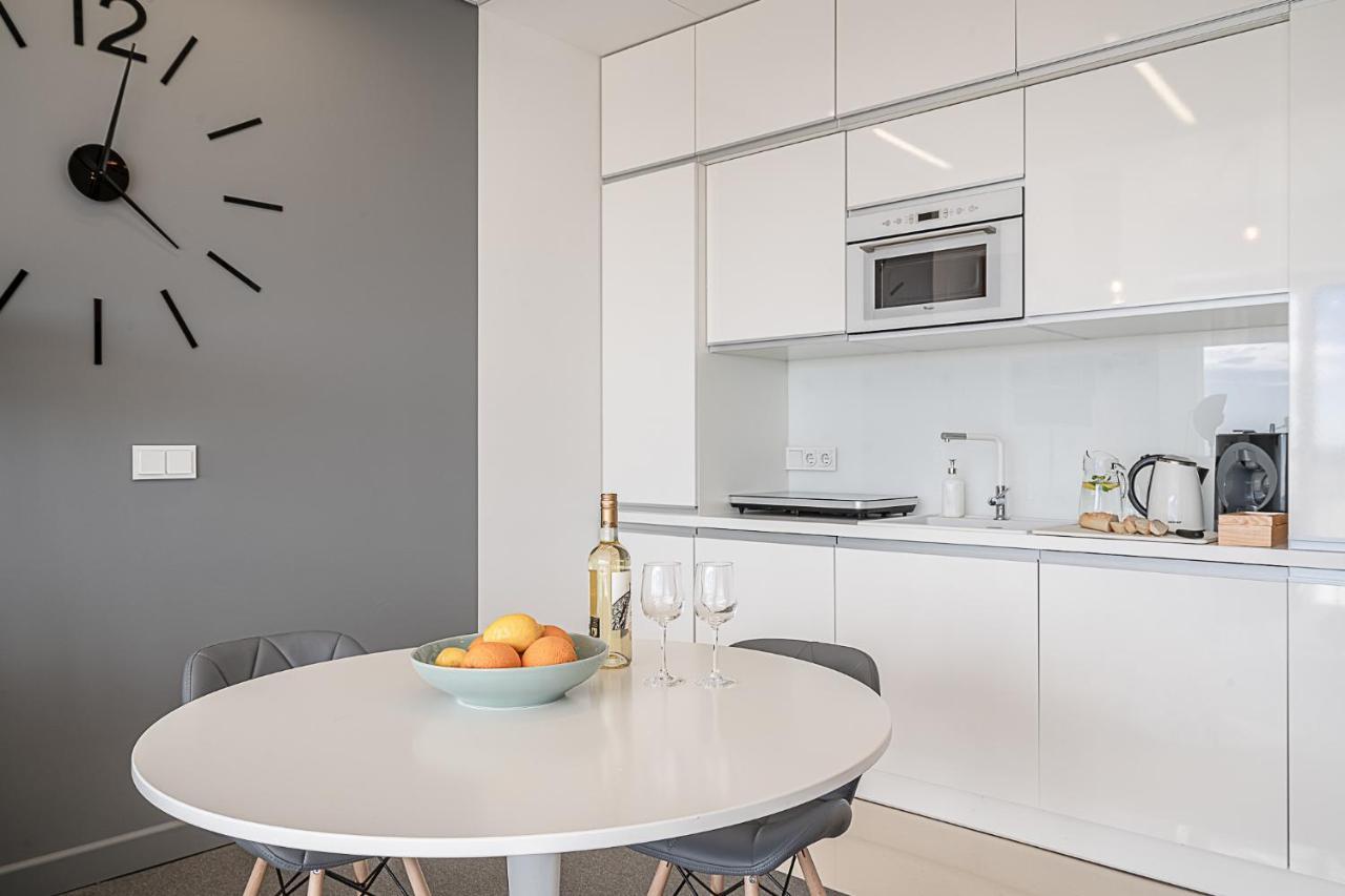 Rentplanet - Apartament Sky Tower 브로츠와프 외부 사진