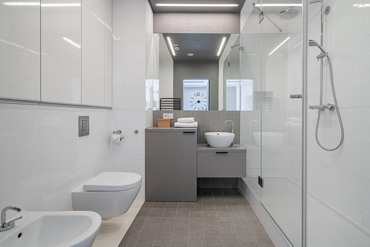 Rentplanet - Apartament Sky Tower 브로츠와프 외부 사진
